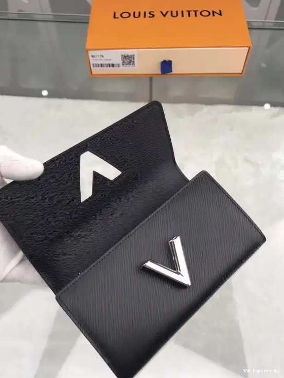 AAA Pruses Bags Louis Twist Vuitton Wallet 0611